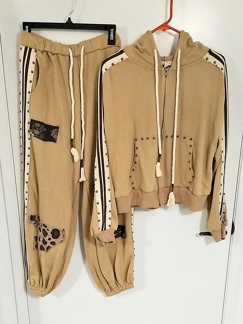 POL Animal Print Trim Jogger Set Small